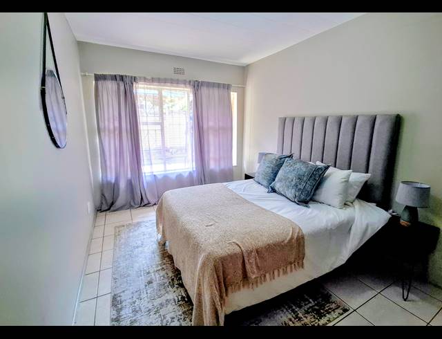 1 BEDROOM APARTMENT FOR SALE IN WINDSOR EAST